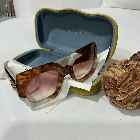 ? GUCCI Sunglasses – Mia Model | Timeless Elegance ? main image 8